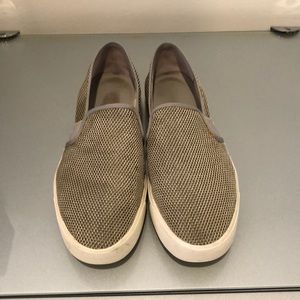 Vince Slip On Sneakers Size 8.5